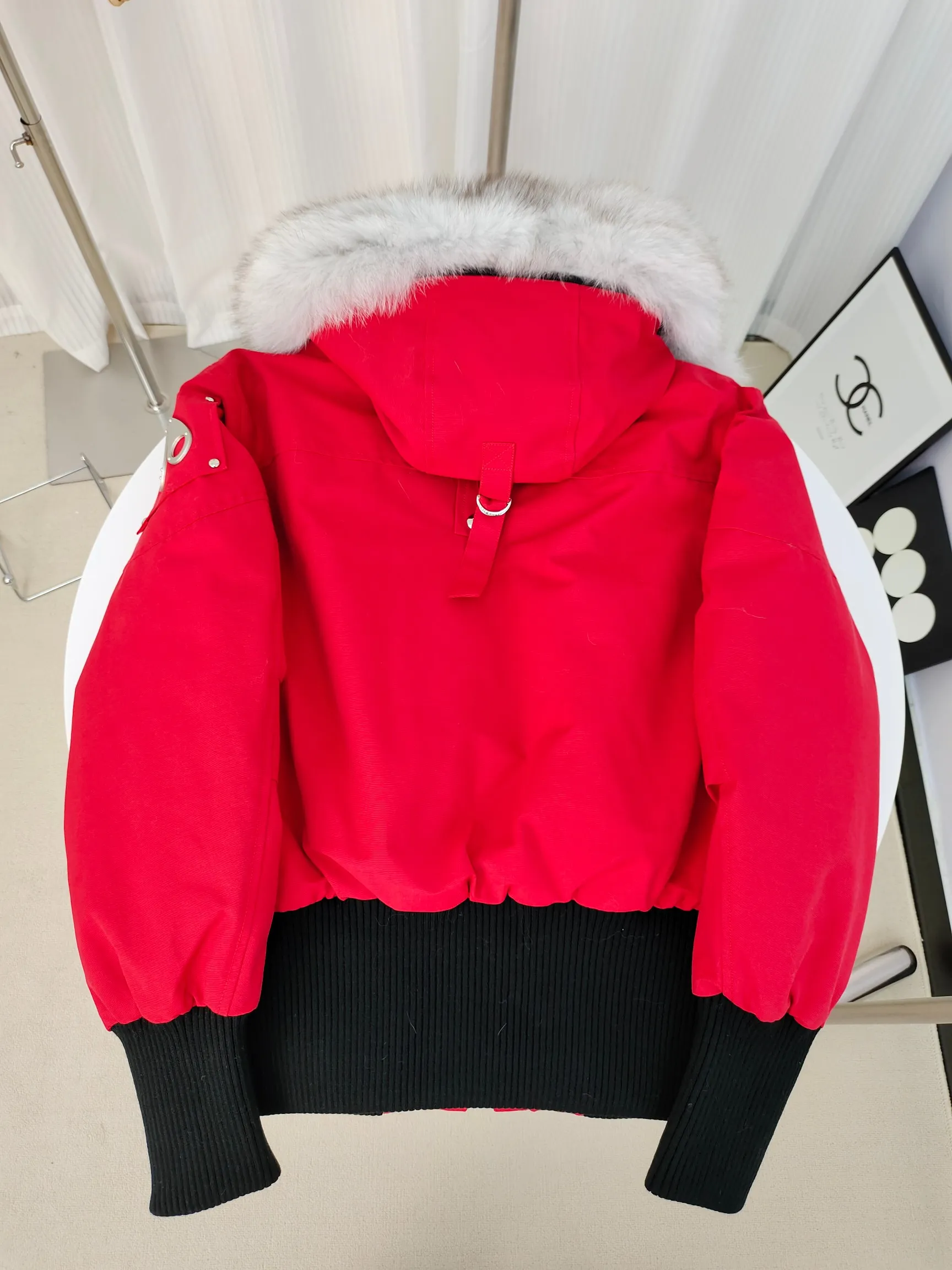 （ ） 03 Moose Knuckles ， ins 、 、 。 ， ， ！ ， ， ， Sizes: XS XL